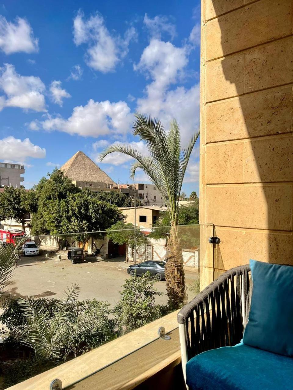 Cleopatra Tower Pyramid View Hotel Kafrat al Jabal ภายนอก รูปภาพ