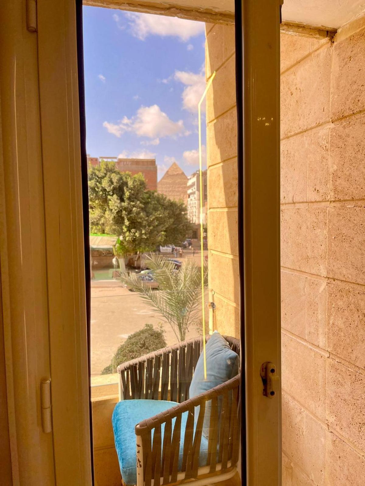 Cleopatra Tower Pyramid View Hotel Kafrat al Jabal ภายนอก รูปภาพ