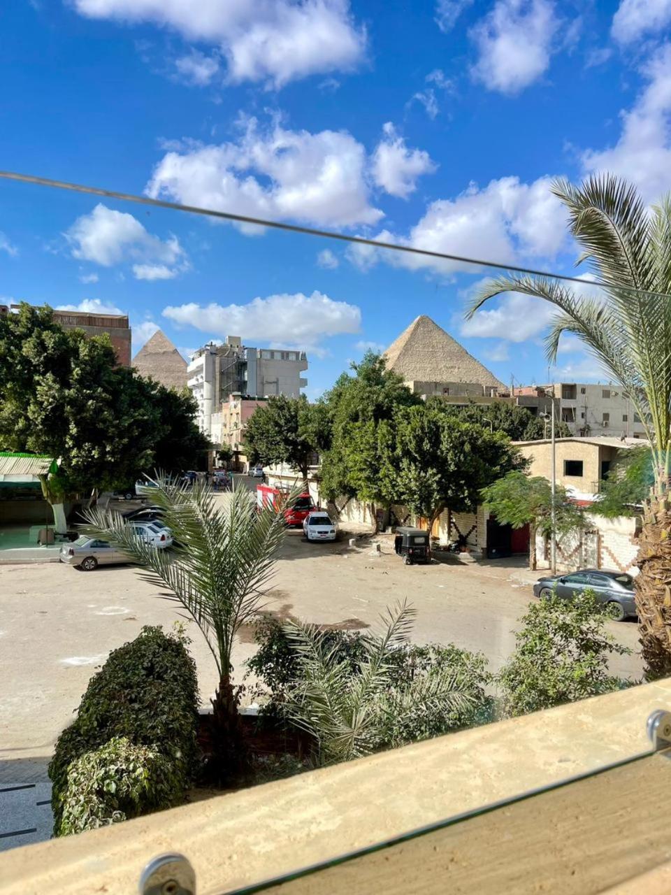 Cleopatra Tower Pyramid View Hotel Kafrat al Jabal ภายนอก รูปภาพ